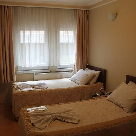 Hotel Oeruen Istanbul