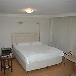 Oeruen Hotel Istanbul