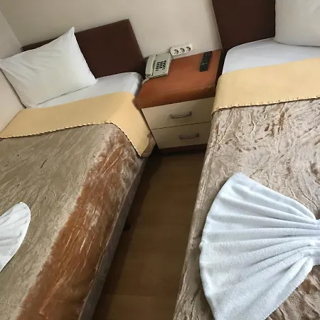 Oeruen Hotel Estambul