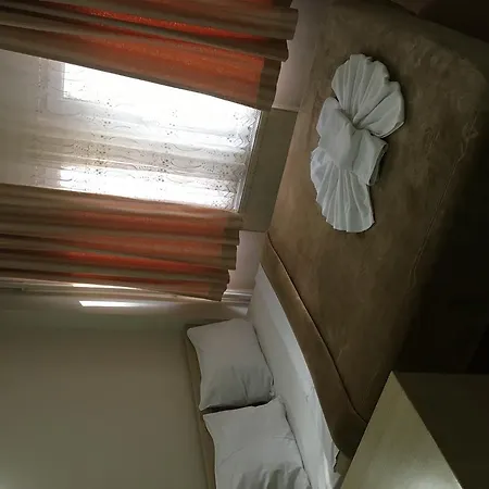 Oeruen Hotel Estambul