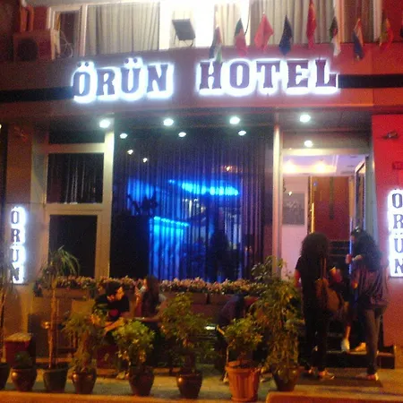 Hotel Oeruen 3*