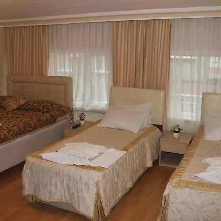 Oeruen Hotel 3*